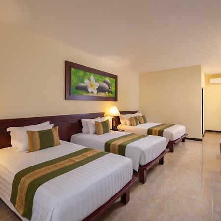Adi Dharma Hotel Kuta Kuta Lombok Eksteriør billede